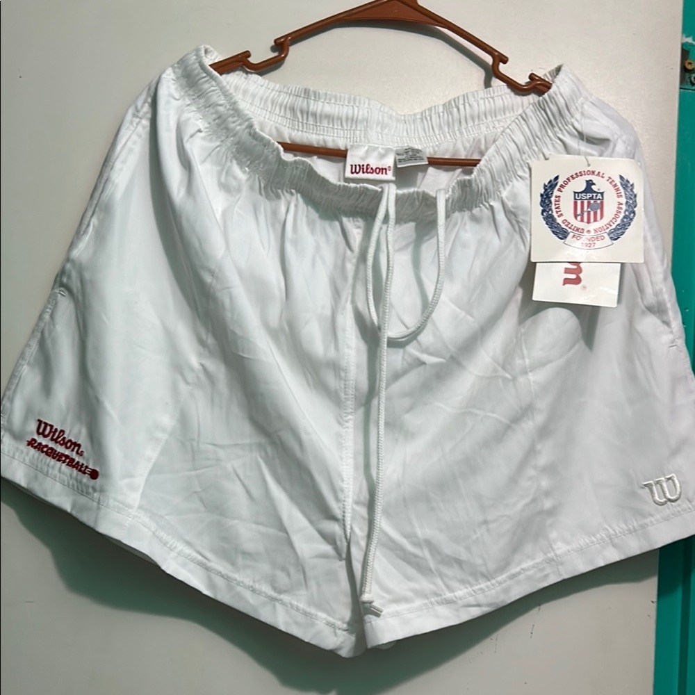 Wilson White Athletic Shorts with Elastic Waistband